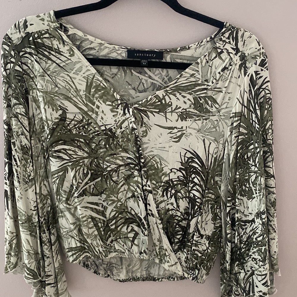 Sanctuary top
